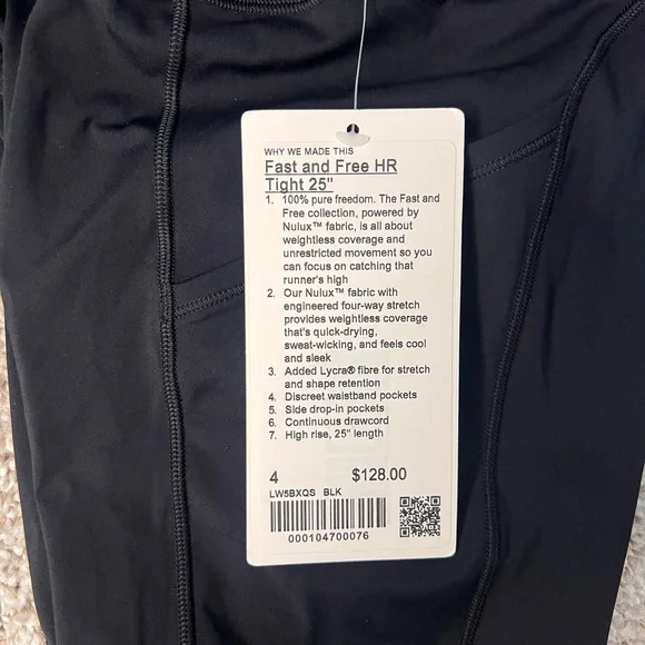 lululemon women’s  Black Leggings - NEW - Fast and Free 25” tight- size 4 - Picture 2 of 4